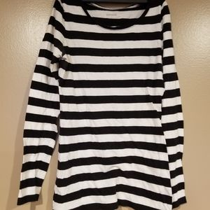 Express LS shirt size small